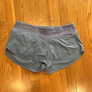 Lululemon Light Blue Speed Up Low-Rise Shorts 2.5”. Size 6.
